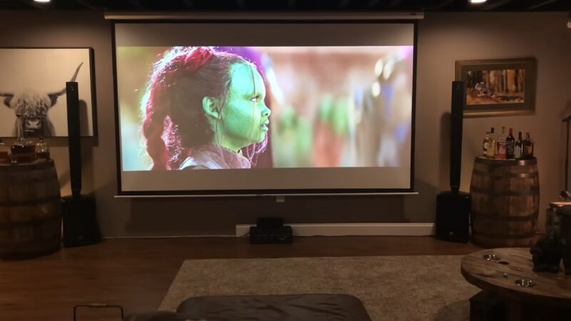 Home-Theater in mancave